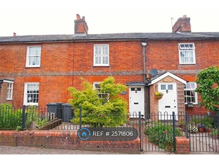 2 Bedroom Terraced House To Rent In Victoria Street, Basingstoke, RG21