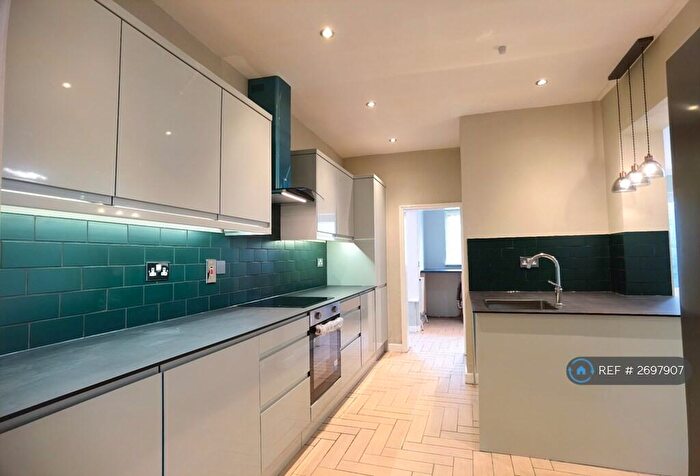 4 Bedroom End Of Terrace House To Rent In Longhurst Road, London, SE13
