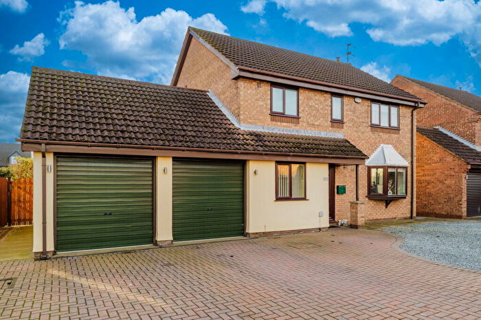 4 Bedroom Detached House For Sale In Sycamore Close, Snaith, Goole, DN14