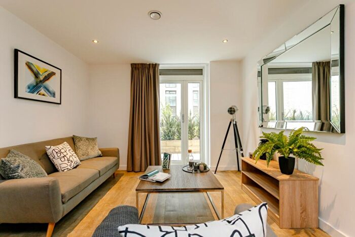 3 Bedroom Flat To Rent In Allegro, Exchange Square, B4