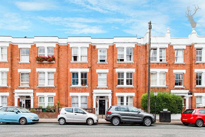 1 Bedroom Apartment To Rent In Hargrave Road, London, N19