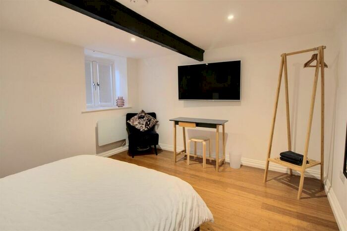 Studio To Rent In Heigham Road, Norwich, NR2