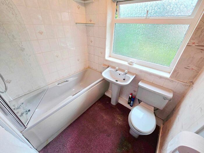 3 Bedroom Terraced House For Sale In Eastern Avenue South, Kingsthorpe, Northampton, NN2