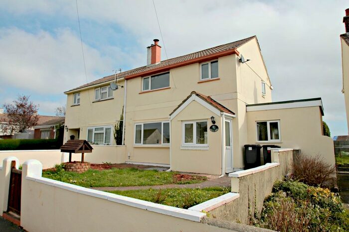 3 Bedroom Semi-Detached House To Rent In Grenville Avenue, Torquay, TQ2