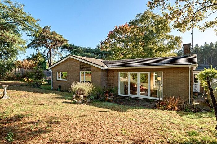 2 Bedroom Bungalow For Sale In Ashley Park, Ashley Heath, Ringwood, BH24