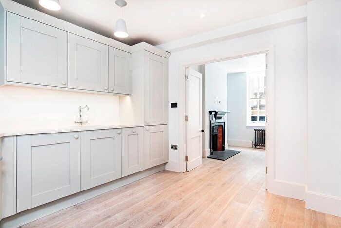 2 Bedroom Flat To Rent In Rupert Street, Chinatown, W1D