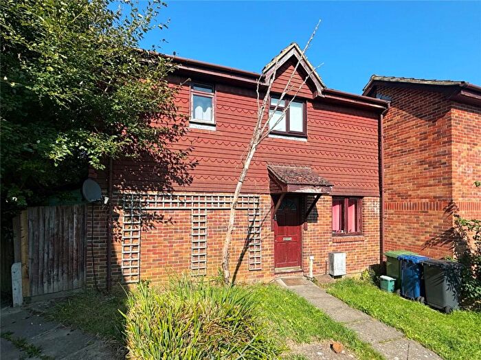 2 Bedroom Semi-Detached House For Sale In Coxbridge Meadow, Farnham, Surrey, GU9
