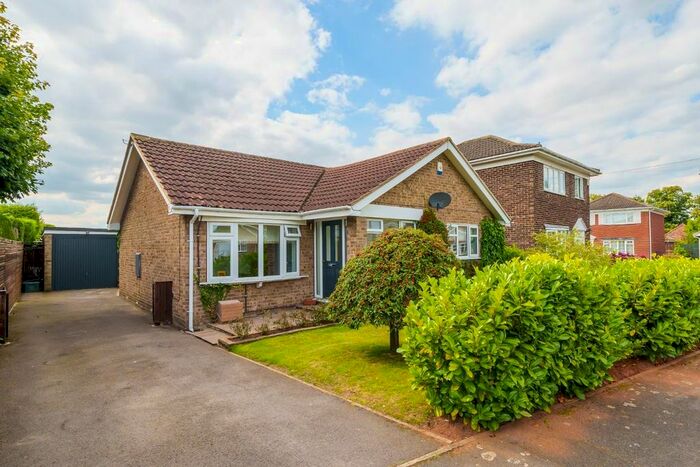 2 Bedroom Detached Bungalow For Sale In Appletree Drive, Hambleton, Selby, YO8