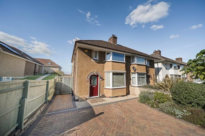 3 Bedroom Semi-Detached House For Sale In Risinghurst, Oxford, OX3