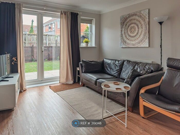 3 Bedroom End Terrace House To Rent In Moravia Close, Bridgwater, TA6
