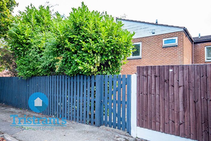 4 Bedroom Semi Detached House To Rent In Calderdale, Nottingham, NG8