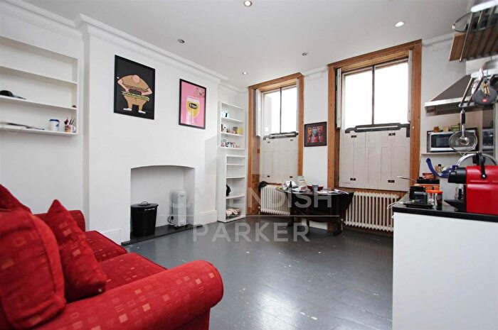 1 Bedroom Flat To Rent In City Road, Angel, London, EC1V