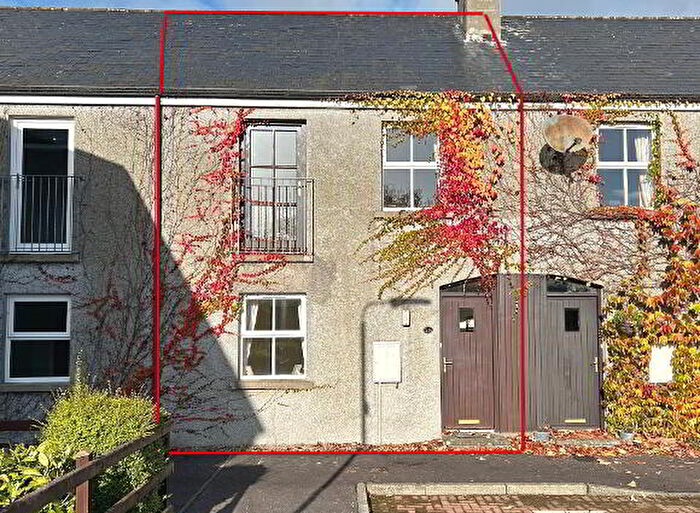 3 Bedroom Mid TownHouse For Sale In Roden Court, Newcastle, BT33