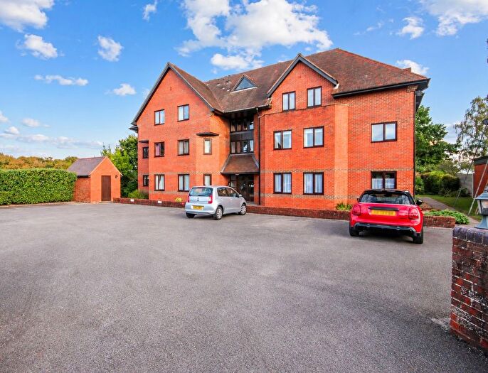 1 Bedroom Property For Sale In Portland Road, East Grinstead, RH19