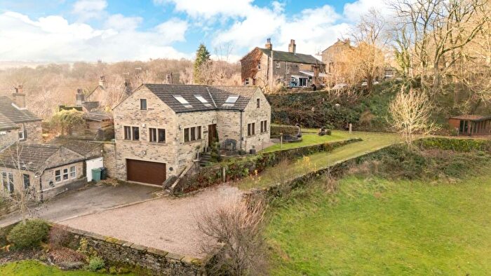4 Bedroom Detached House For Sale In Magdale, Honley, Holmfirth, West Yorkshire, HD9