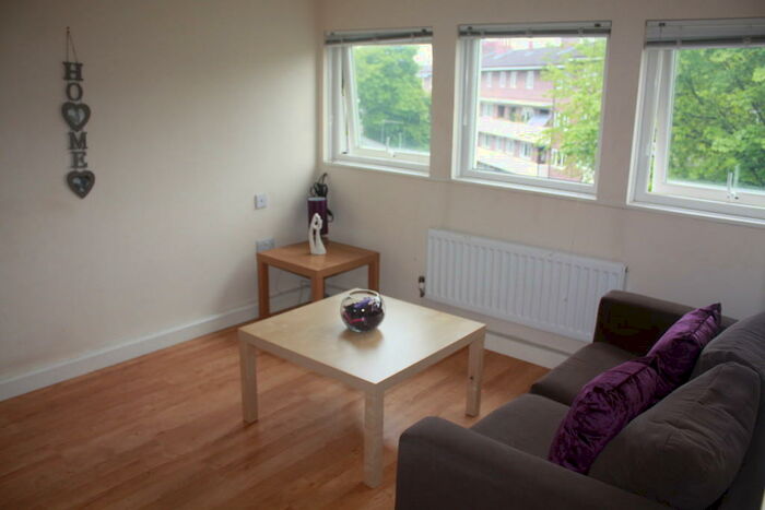 1 Bedroom Apartment To Rent In Blagdon Close, Newcastle Upon Tyne, NE1