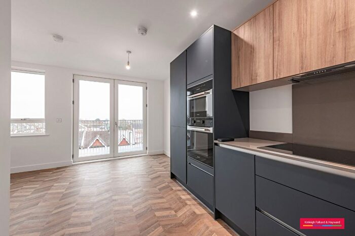 1 Bedroom Flat To Rent In High Road, North Finchley, N12