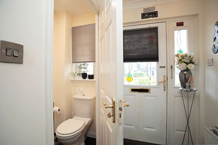 4 Bedroom Detached House For Sale In Polton Vale, Loanhead, Midlothian, EH20