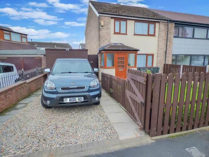 Houses for sale & to rent in FY3 7HJ, Hoo Hill Industrial Estate