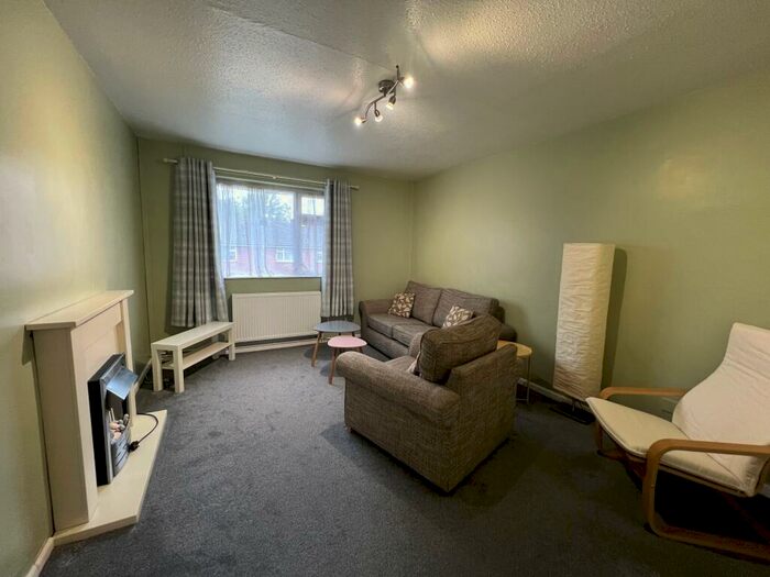 1 Bedroom Flat To Rent In Charminster Drive, Coventry, CV3