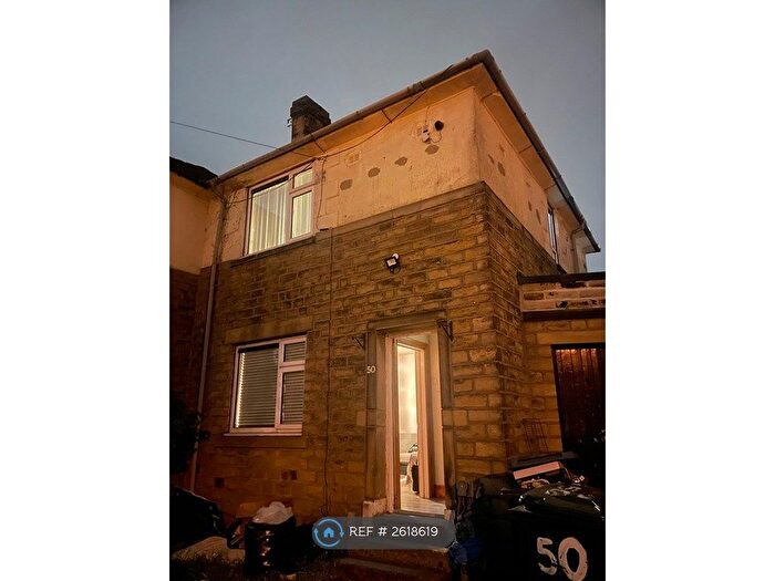 3 Bedroom End Of Terrace House To Rent In Louis Avenue, Bradford, BD5