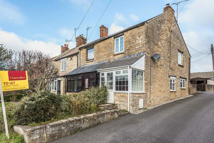 2 Bedroom End Of Terrace House To Rent In Oxford Hill, Witney, OX28