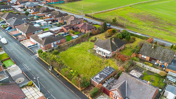 2 Bedroom Detached Bungalow For Sale In Soughers Lane, Ashton-In-Makerfield, WN4