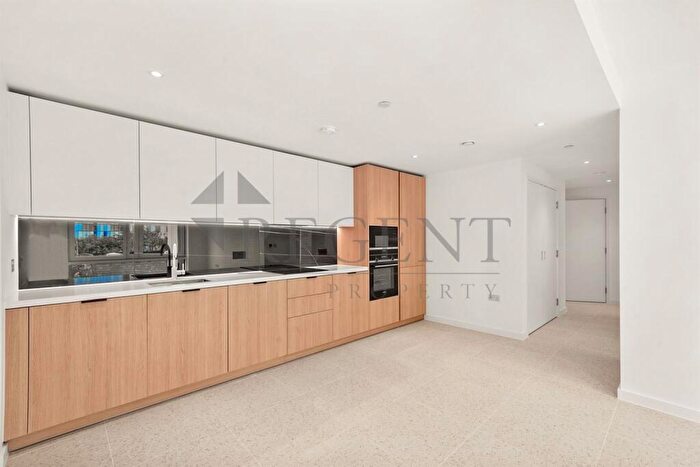 2 Bedroom Apartment To Rent In Bouchon Point, Cendal Crescent, E1