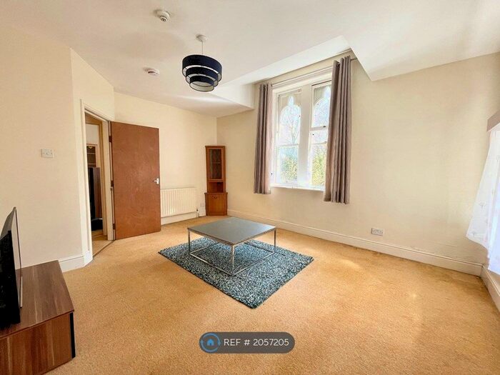 1 Bedroom Flat To Rent In Mount Royd, Bradford, BD8