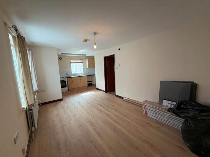 1 Bedroom Flat To Rent In Sherwood Close, Louth, LN11