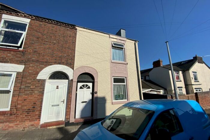 3 Bedroom Terraced House To Rent In Brighton Street, Stoke-On-Trent, ST4