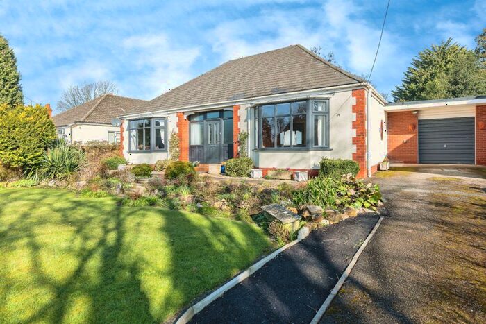 3 Bedroom Detached Bungalow For Sale In Wistow Road, Selby, YO8