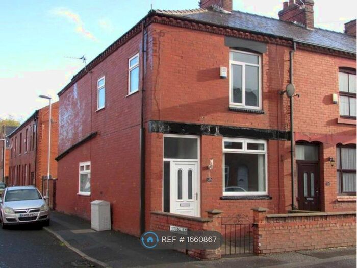 3 Bedroom End Of Terrace House To Rent In Church Street, Failsworth, Manchester, M35