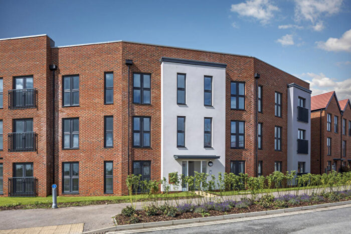 2 Bedroom Apartment For Sale In Marlowe Way Ramsgate, CT12