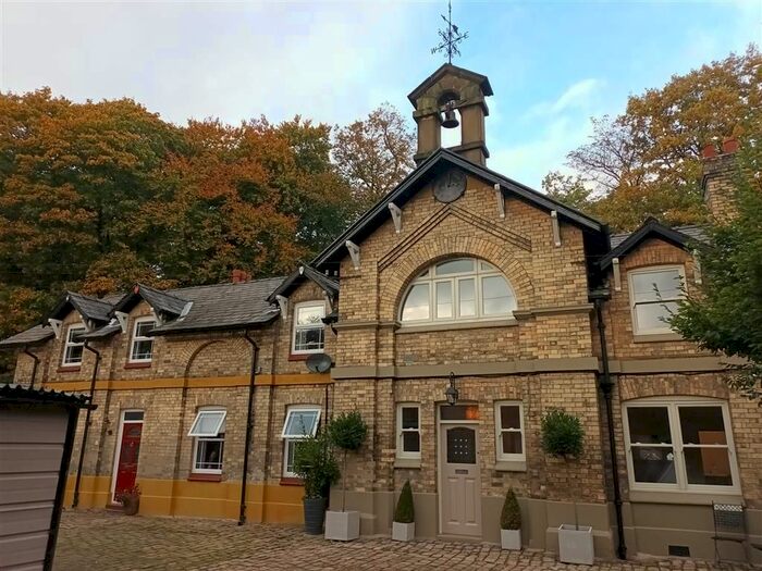 3 Bedroom Terraced House For Sale In Chester Road, Higher Walton, Warrington, WA4