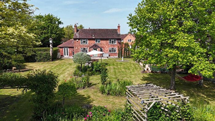 3 Bedroom Cottage For Sale In The Green, Ashleworth, GL19