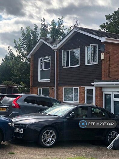 8 Bedroom Detached House To Rent In Luton, Luton, LU2