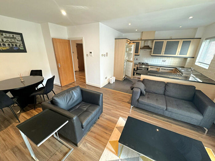 2 Bedroom Apartment To Rent In Albert's Court, Palgrave Gardens, London, NW1