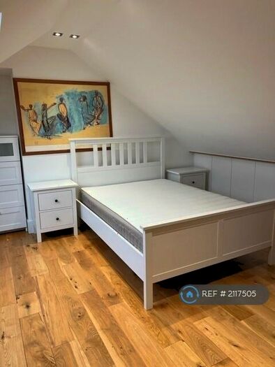 Studio To Rent In Warner House, London, NW8