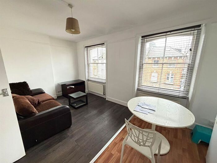 1 Bedroom Flat To Rent In Patshull Road, London, NW5