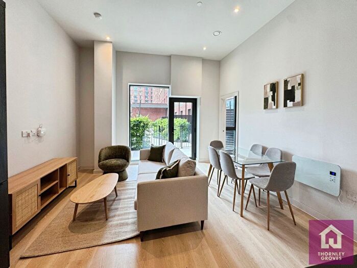 3 Bedroom Flat To Rent In , Waterhouse Tower, Dutton Street, Manchester, M3