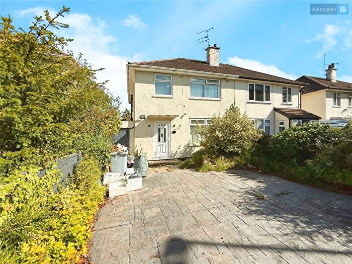 3 Bedroom Semi-Detached House For Sale In Lime Tree Avenue, Crewe, Cheshire, CW1