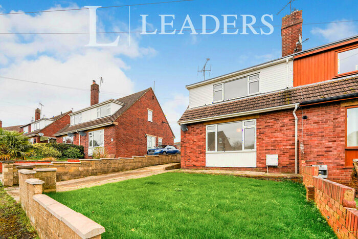 3 Bedroom Semi-Detached House To Rent In Hicks Avenue, GL11