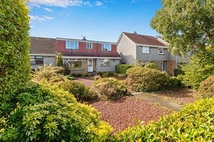 4 Bedroom Semi-Detached Bungalow For Sale In Craigmount Hill, Corstorphine, Edinburgh, EH4