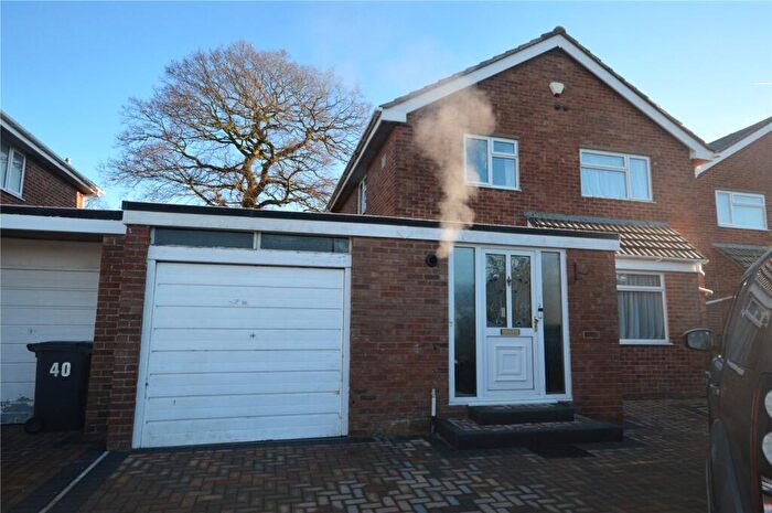 Semi Detached House To Rent In Bryanston Way, Swindon, Wiltshire, SN3