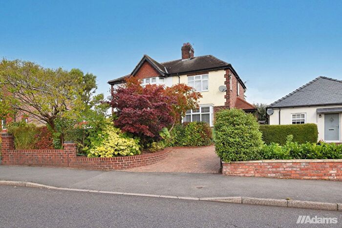 2 Bedroom Semi-detached House For Sale In Grappenhall Road, Stockton Heath, Warrington, WA4