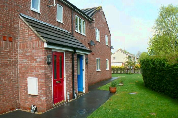 2 Bedroom Maisonette To Rent In Rose Court, Royal Wootton Bassett, SN4