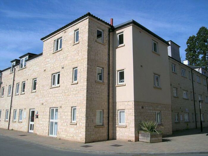 1 Bedroom Flat To Rent In Grist Court, Bradford On Avon, BA15