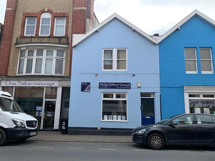 1 Bedroom Terraced House For Sale In North View, Westbury Park, Bristol, BS6