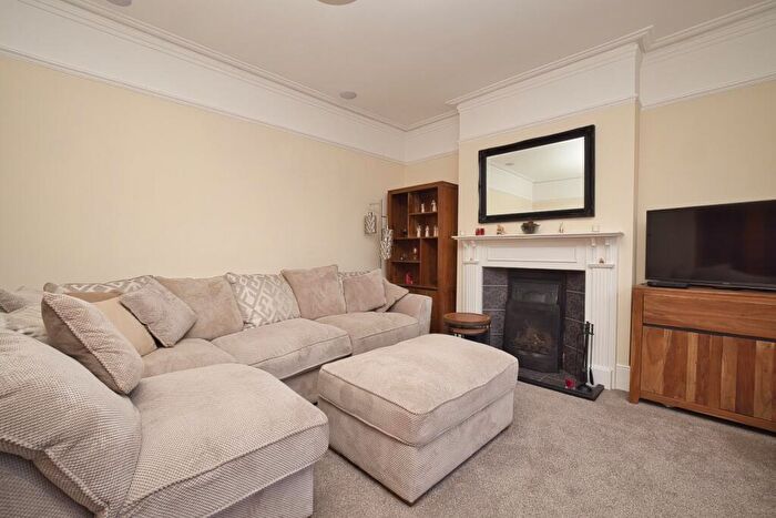 4 Bedroom Detached House For Sale In Percy Avenue, Broadstairs, Kent, CT10